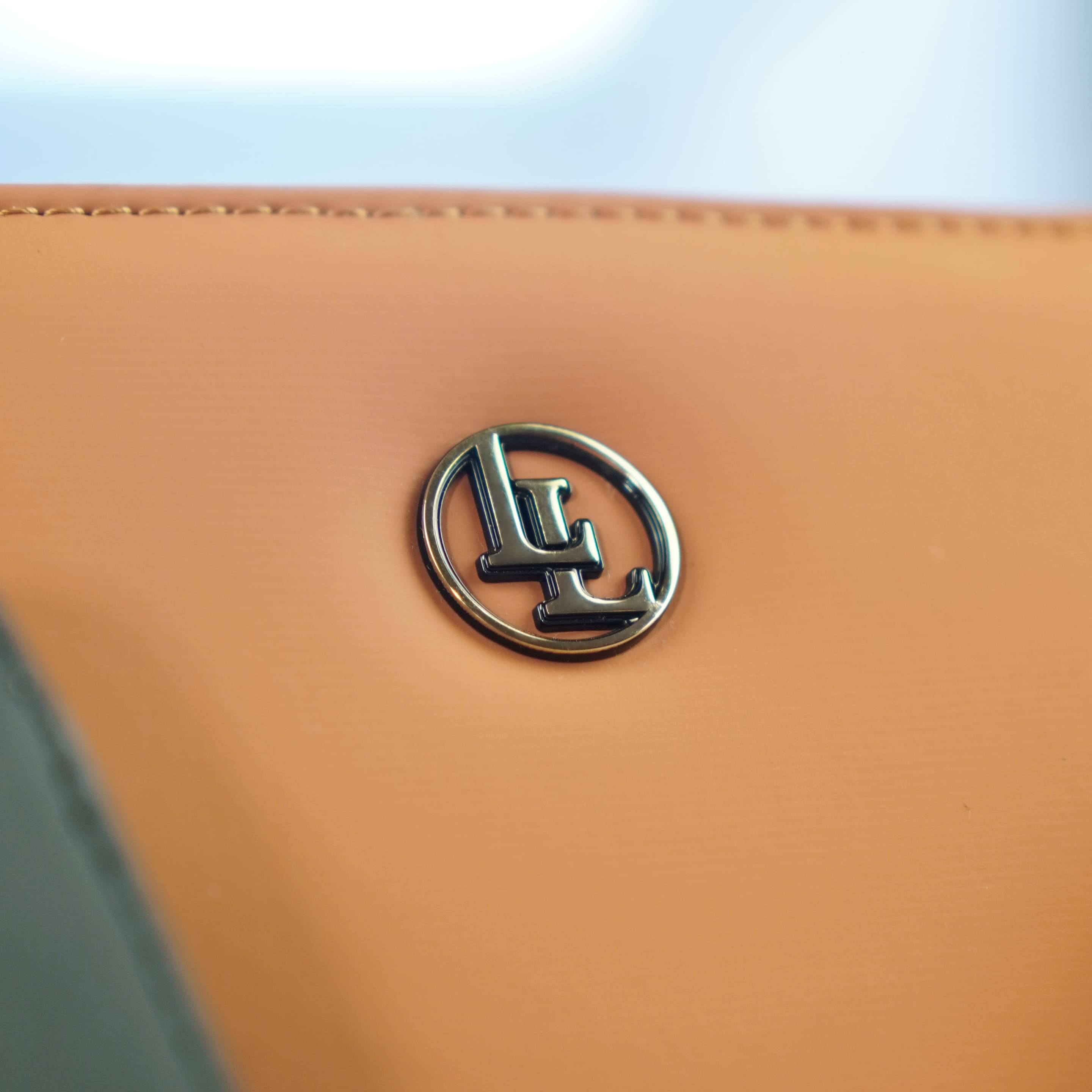 Langlebigkeit - Leder vs. Kunstleder